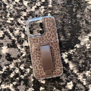 Walli iPhone 16 Pro Leopard Print Phone Case with Stand
